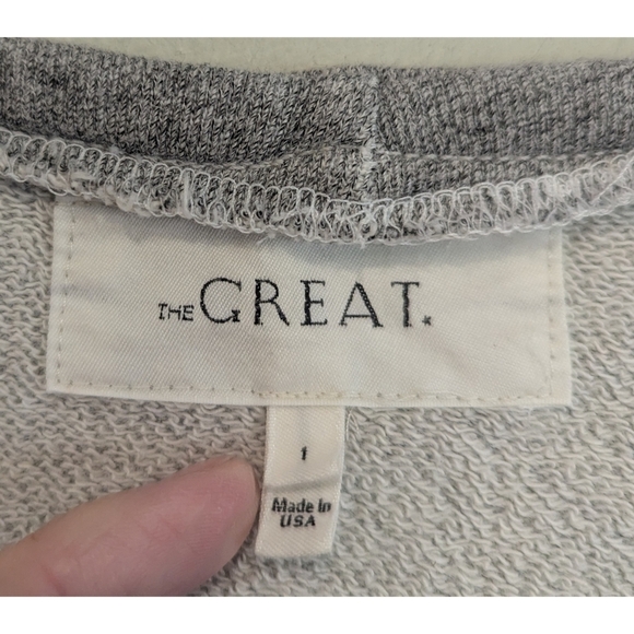 The Great. Embroidered Heart Grey Sweatshirt Size Small - Picture 2 of 8